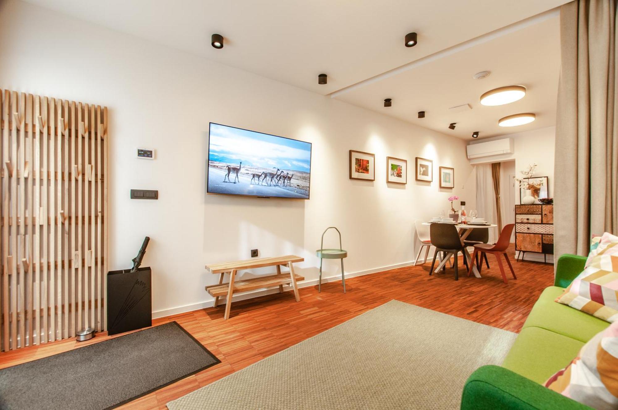 Six In The City Apartment, Ljubljana Extérieur photo